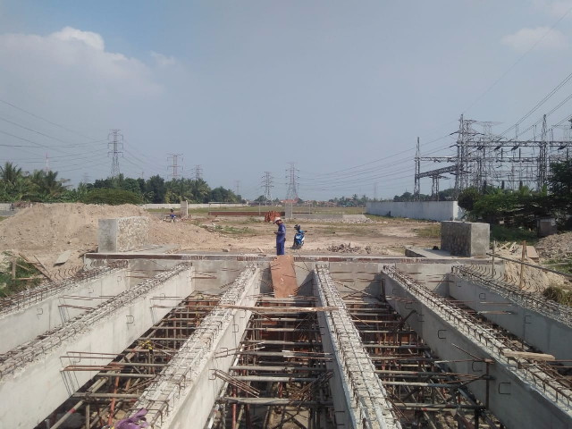 PEKERJAAN JEMBATAN JL. ANTARTIKA II DAN PEMAGARAN 